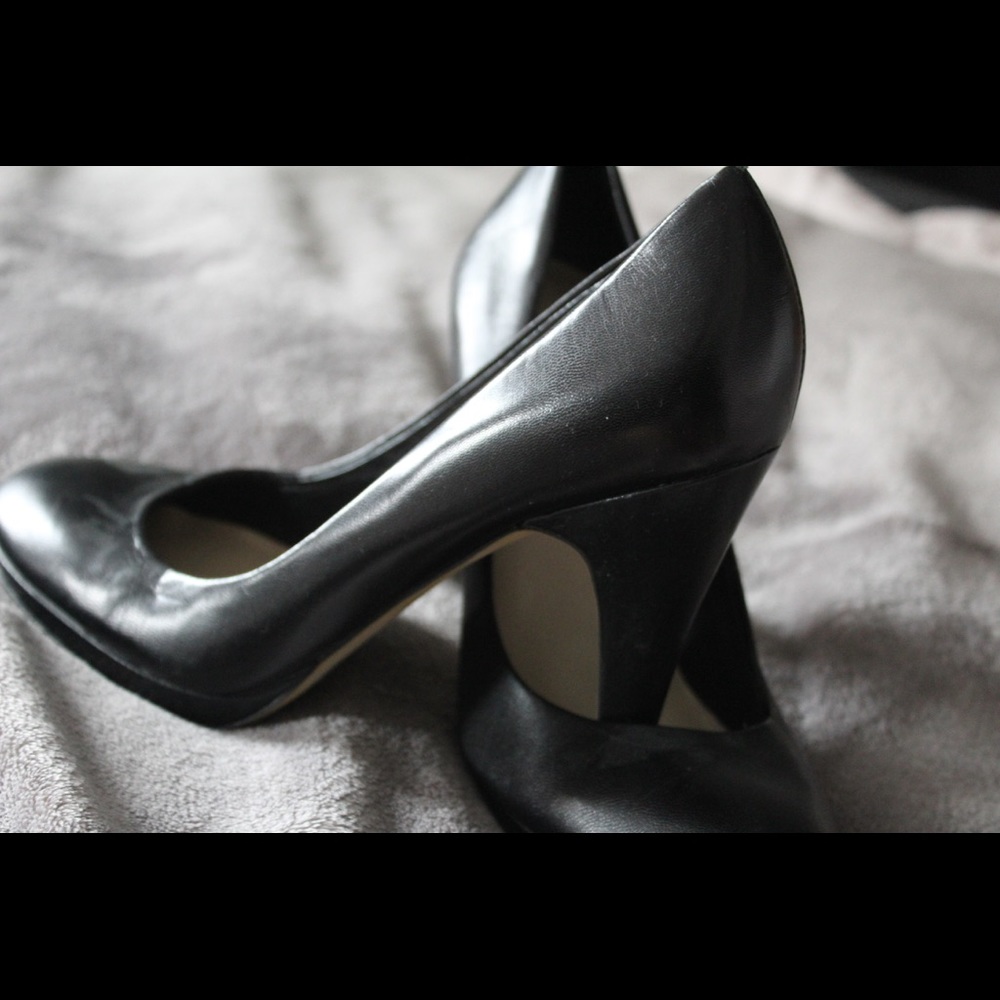 Black closed toe heels